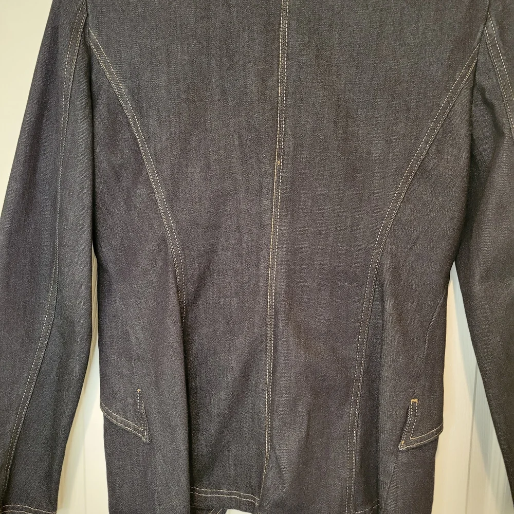White House Black Market Dark Denim Blazer